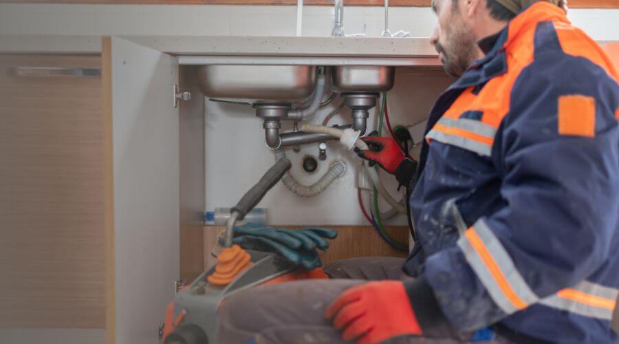 Descale Tankless Water Heater in Marty, SD